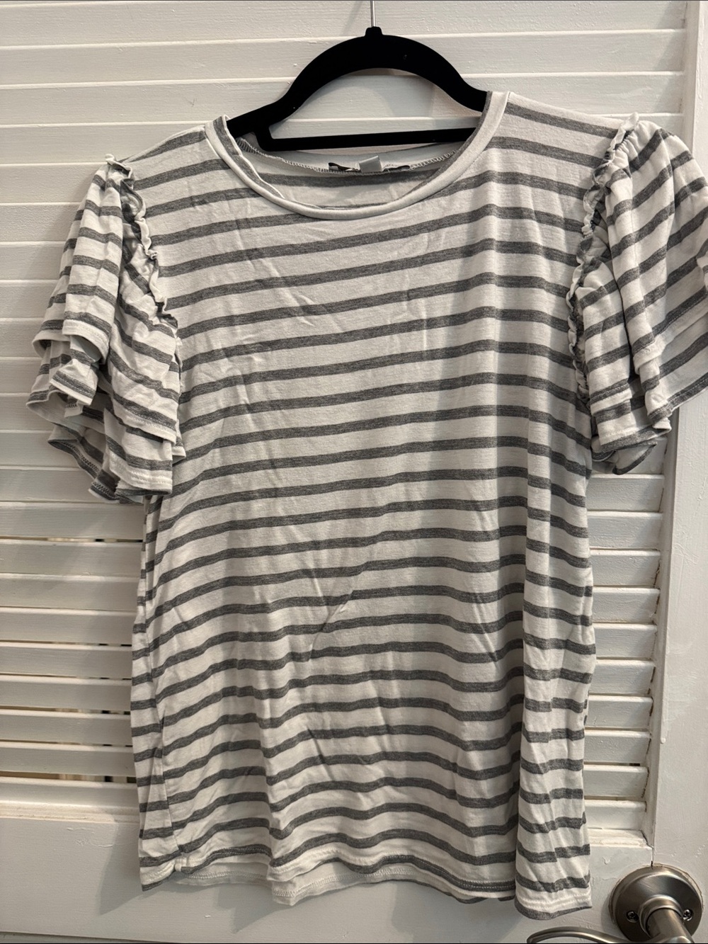 Striped Ruffle Sleeve Women’s Top - White & Gray
